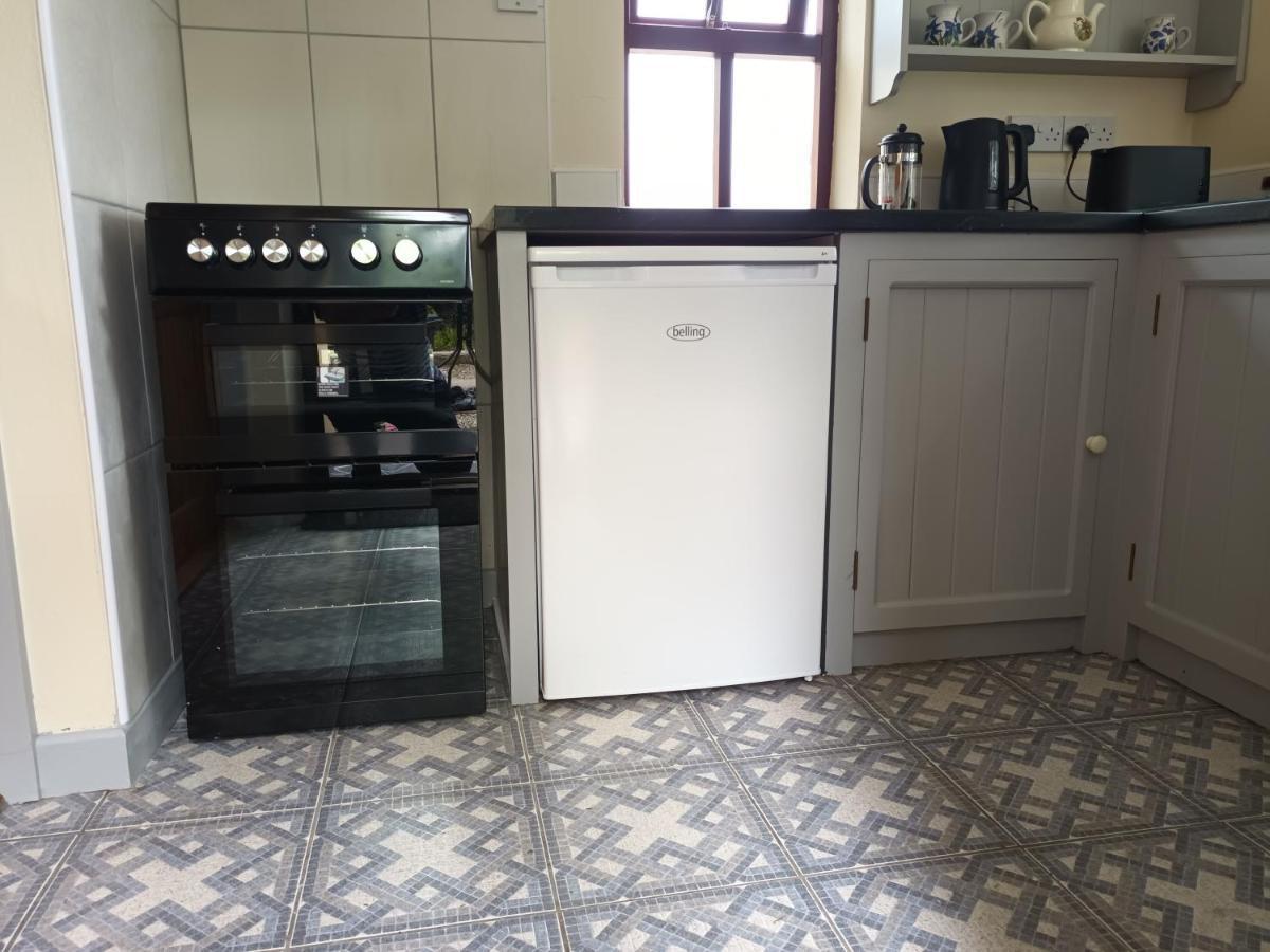 Sea View 1-Bed Cottage With Private Garden Skibbereen Exterior foto